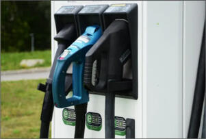 Charging without subscription - column with credit card reader